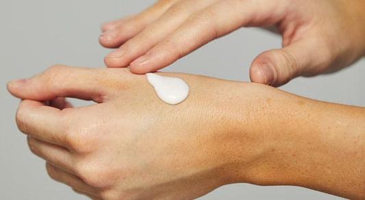 how to help dry hands - Dermalogica Malaysia